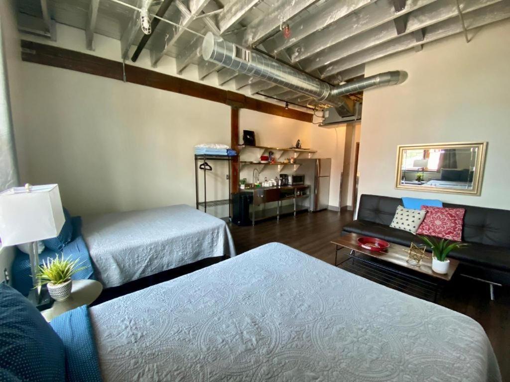 Nashville Downtown Hostel - Adults Only Exterior photo